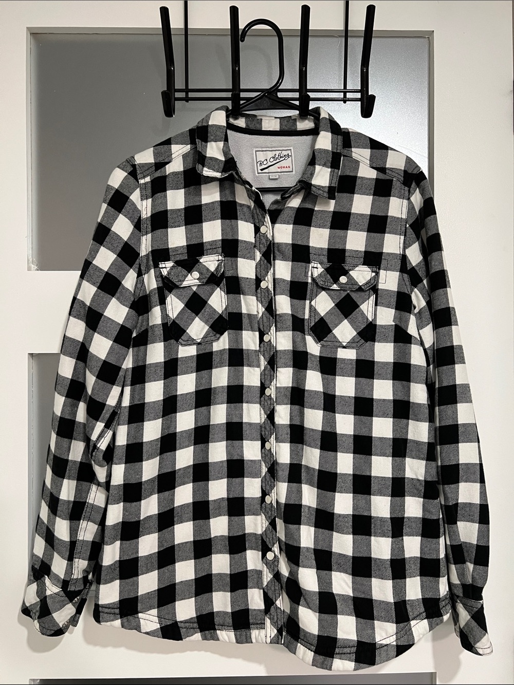 Women’s Plaid Button-Down Jacket